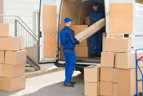 Local man and van service working in Pimlico with furniture and boxes