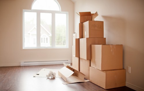 Local movers handling a flat relocation near Pimlico streets